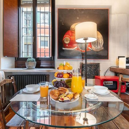 Il Garbo Apartments And Suite Verona Exterior photo