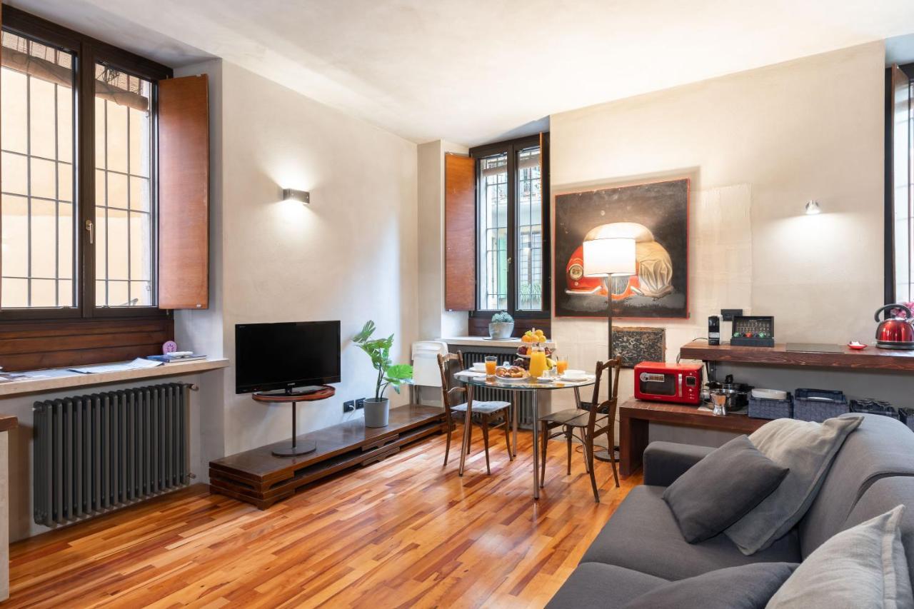 Il Garbo Apartments And Suite Verona Exterior photo